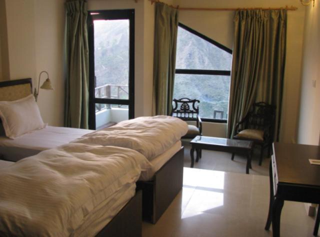 The Citadel Resorts, Jiya Palampur Room photo